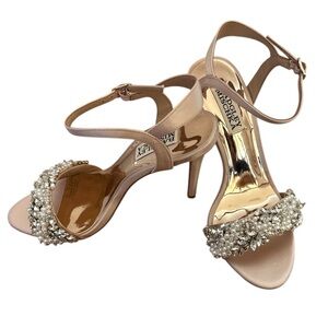 Badgley Mischka Ivory Cream Strappy Pearl Rhinestone Embellished Formal Heels